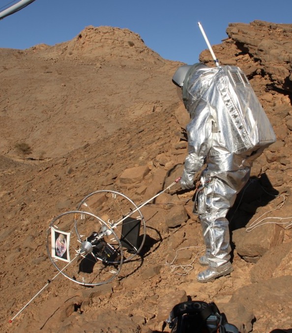 Premières conclusions sur les essais du Véhicule de Reconnaissance de Paroi lors de la simulation Mars2013 ÖWF