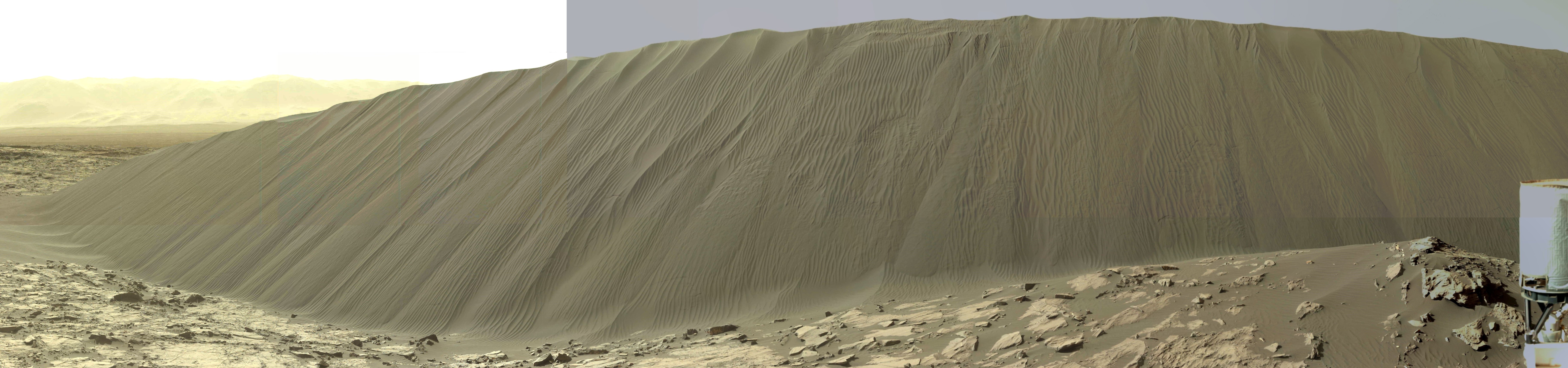 15 12 19 dune Namib complète
